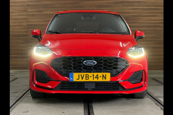 Ford Fiesta 1.0 EcoBoost Hybrid ST-Line Automaat | Facelift| LED | Navi | 17 Inch | Sportstoelen | Camera | Winter Pack | 2022
