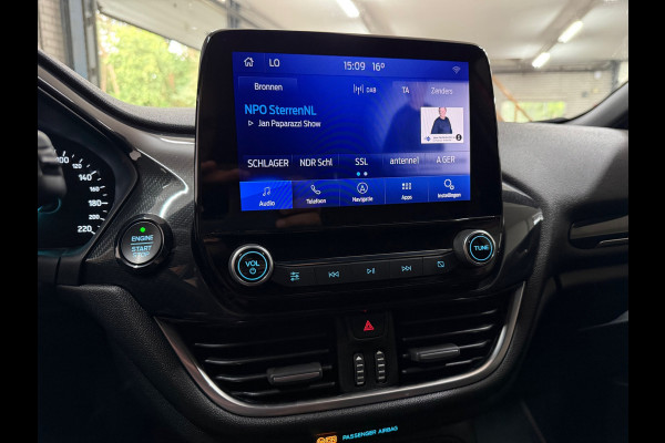 Ford Fiesta 1.0 EcoBoost Hybrid ST-Line Automaat | Facelift| LED | Navi | 17 Inch | Sportstoelen | Camera | Winter Pack | 2022