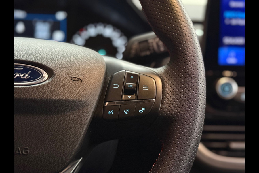 Ford Fiesta 1.0 EcoBoost Hybrid ST-Line Automaat | Facelift| LED | Navi | 17 Inch | Sportstoelen | Camera | Winter Pack | 2022