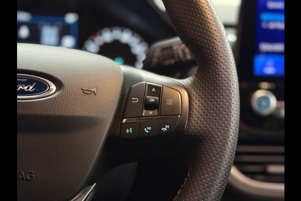 Ford Fiesta 1.0 EcoBoost Hybrid ST-Line Automaat | Facelift| LED | Navi | 17 Inch | Sportstoelen | Camera | Winter Pack | 2022