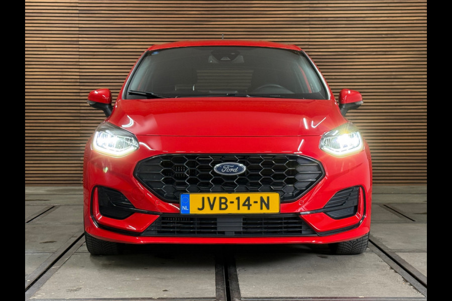 Ford Fiesta 1.0 EcoBoost Hybrid ST-Line Automaat | Facelift| LED | Navi | 17 Inch | Sportstoelen | Camera | Winter Pack | 2022