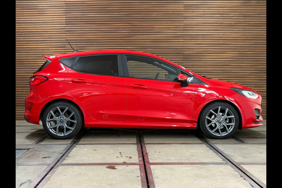 Ford Fiesta 1.0 EcoBoost Hybrid ST-Line Automaat | Facelift| LED | Navi | 17 Inch | Sportstoelen | Camera | Winter Pack | 2022