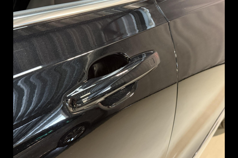 Volvo V90 2.0 T6 Plug-in hybrid AWD Plus Bright 19"/Leder + memory l + r/Stoel + stuurverwarmingAdaptieve cruise/Harman Kardon/Dodehoek/Elektrische klep/Keyless