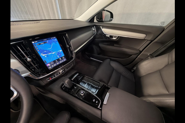 Volvo V90 2.0 T6 Plug-in hybrid AWD Plus Bright 19"/Leder + memory l + r/Stoel + stuurverwarmingAdaptieve cruise/Harman Kardon/Dodehoek/Elektrische klep/Keyless