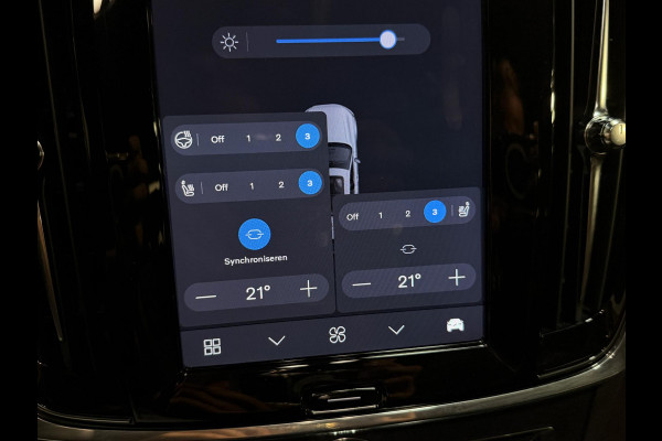 Volvo V90 2.0 T6 Plug-in hybrid AWD Plus Bright 19"/Leder + memory l + r/Stoel + stuurverwarmingAdaptieve cruise/Harman Kardon/Dodehoek/Elektrische klep/Keyless