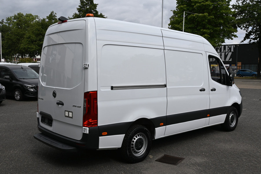 Mercedes-Benz Sprinter 315 CDI L2H2 RWD Werkplaats inrichting, Geveerde stoel, Camera
