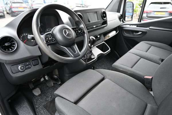 Mercedes-Benz Sprinter 315 CDI L2H2 RWD Werkplaats inrichting, Geveerde stoel, Camera