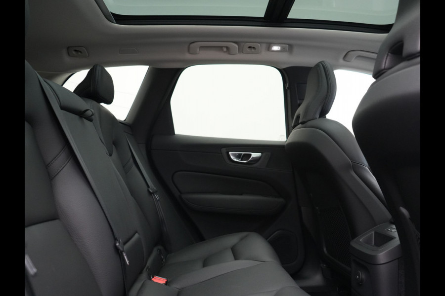 Volvo XC60 T6 PHEV AWD Plus Dark 350pk Dealer O.H | Panodak | Adaptive Cruise | 360 Camera | Lederen Sportstoelen Memory & Verwarmd | Apple Carplay | Google Assistant & Maps | BLIS | Stuurverwarming | Pilot Assist | Virtual | Navigatie | DAB | 19"L.M | Plug In Hybrid |