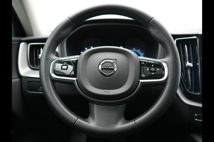 Volvo XC60 T6 PHEV AWD Plus Dark 350pk Dealer O.H | Panodak | Adaptive Cruise | 360 Camera | Lederen Sportstoelen Memory & Verwarmd | Apple Carplay | Google Assistant & Maps | BLIS | Stuurverwarming | Pilot Assist | Virtual | Navigatie | DAB | 19"L.M | Plug In Hybrid |