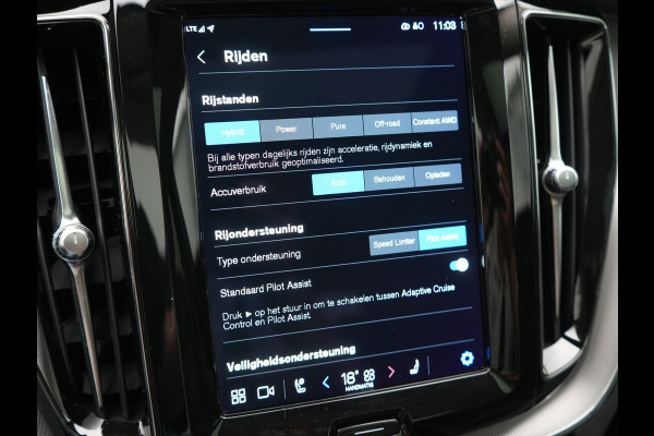 Volvo XC60 T6 PHEV AWD Plus Dark 350pk Dealer O.H | Panodak | Adaptive Cruise | 360 Camera | Lederen Sportstoelen Memory & Verwarmd | Apple Carplay | Google Assistant & Maps | BLIS | Stuurverwarming | Pilot Assist | Virtual | Navigatie | DAB | 19"L.M | Plug In Hybrid |