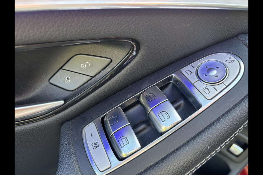 Mercedes-Benz GLC 300e 4MATIC AMG Line 320 PK | Panoramadak | Stoelverwarming | 360 camera | Burmester audio | Elektrische klep | Memory Seats |