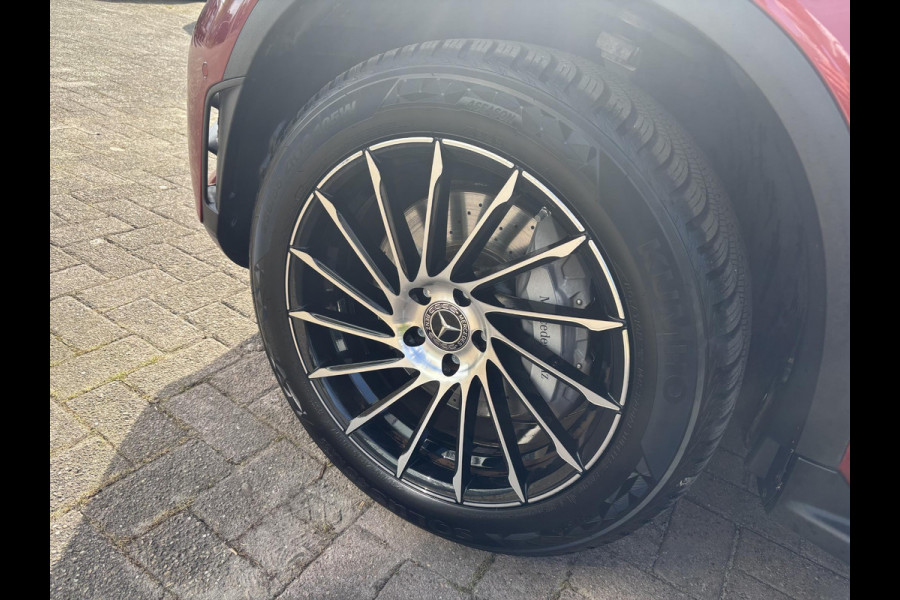 Mercedes-Benz GLC 300e 4MATIC AMG Line 320 PK | Panoramadak | Stoelverwarming | 360 camera | Burmester audio | Elektrische klep | Memory Seats |