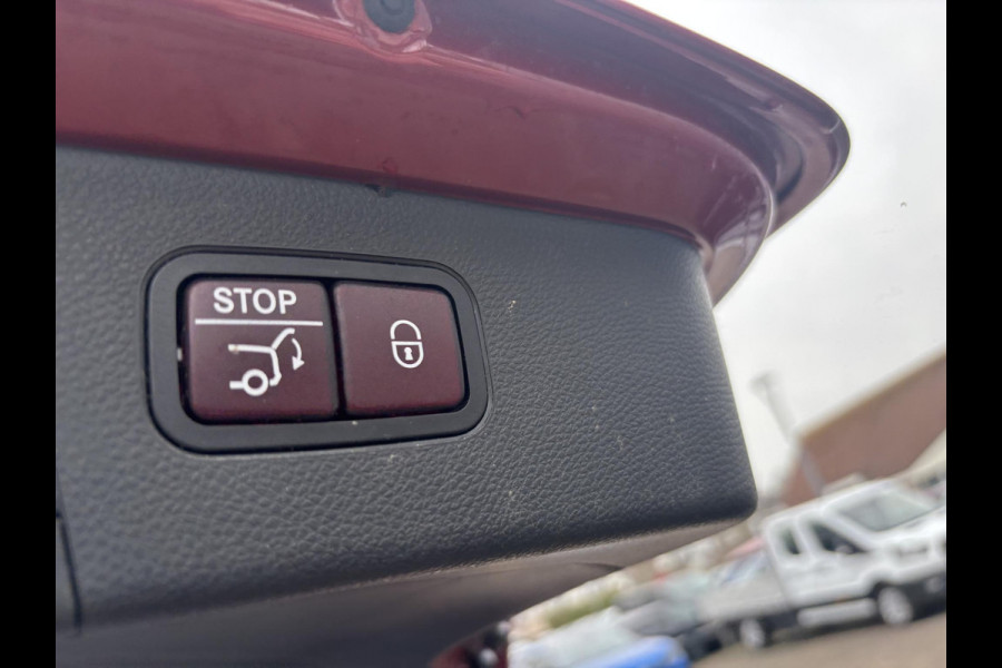 Mercedes-Benz GLC 300e 4MATIC AMG Line 320 PK | Panoramadak | Stoelverwarming | 360 camera | Burmester audio | Elektrische klep | Memory Seats |