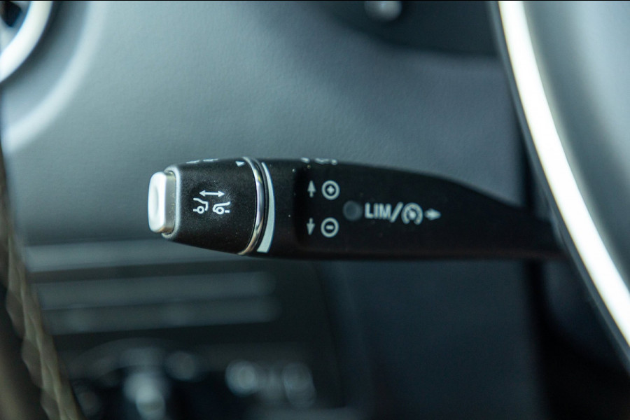 Mercedes-Benz Vito 114 CDI Lang Automaat I Trekhaak I Adaptive Cruise I Airco I Camera I CarPLay I Android