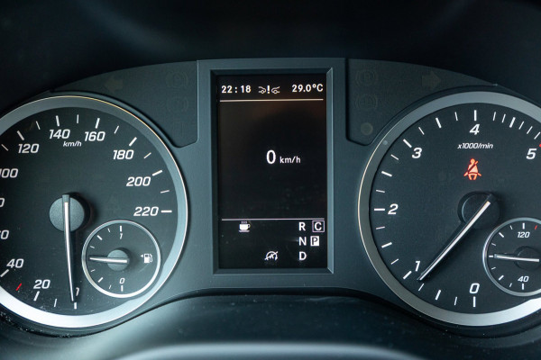 Mercedes-Benz Vito 114 CDI Lang Automaat I Trekhaak I Adaptive Cruise I Airco I Camera I CarPLay I Android