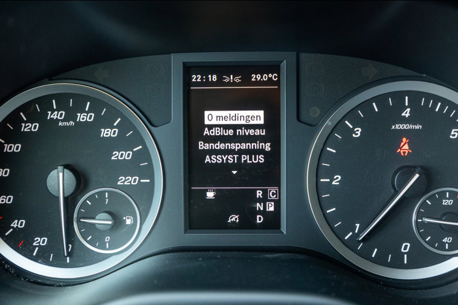 Mercedes-Benz Vito 114 CDI Lang Automaat I Trekhaak I Adaptive Cruise I Airco I Camera I CarPLay I Android