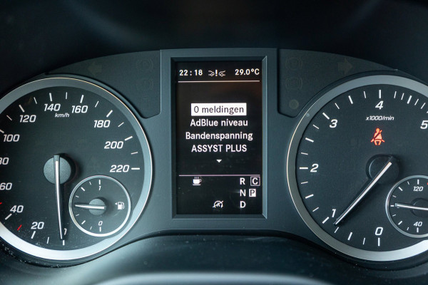 Mercedes-Benz Vito 114 CDI Lang Automaat I Trekhaak I Adaptive Cruise I Airco I Camera I CarPLay I Android