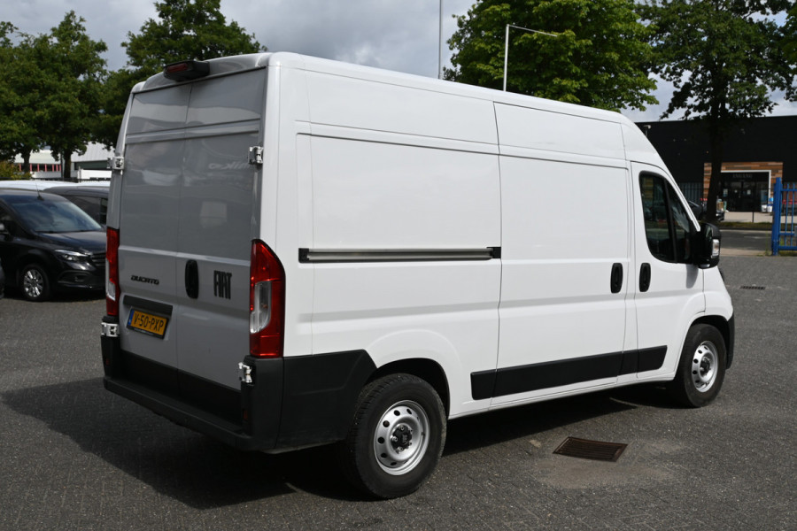 Fiat Ducato L2H2 2.2 MultiJet 140 pk 3.5t Camera, Cruise control, 270 Graden deuren