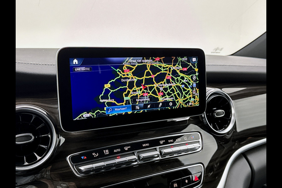 Mercedes-Benz V-Klasse 300d L3 4-Matic Avantgarde 7-zitplaatsen AMG-Line Vol opties Airmatic Stoelventilatie Nappa leder Extra Lang
