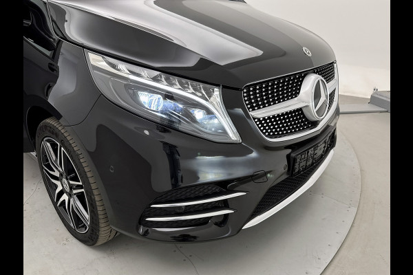 Mercedes-Benz V-Klasse 300d L3 4-Matic Avantgarde 7-zitplaatsen AMG-Line Vol opties Airmatic Stoelventilatie Nappa leder Extra Lang