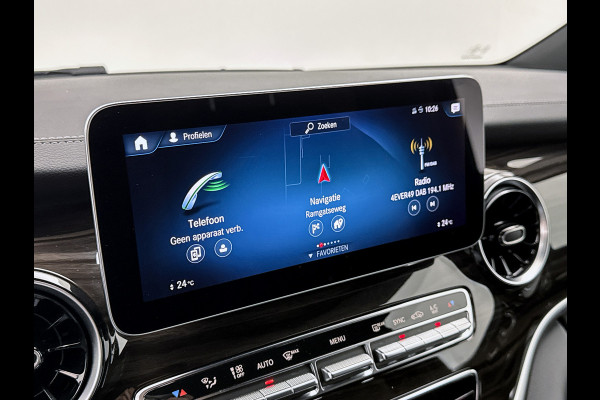 Mercedes-Benz V-Klasse 300d L3 4-Matic Avantgarde 7-zitplaatsen AMG-Line Vol opties Airmatic Stoelventilatie Nappa leder Extra Lang