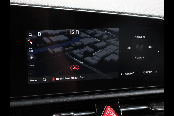 Kia Niro 1.6 GDi Hybrid DynamicLine DEMO ! Navigatie Apple Carplay Android Auto Camera Parkeersensoren Adaptive Cruise Control Dodehoekdetectie Climate Control Lichtmetalen velgen