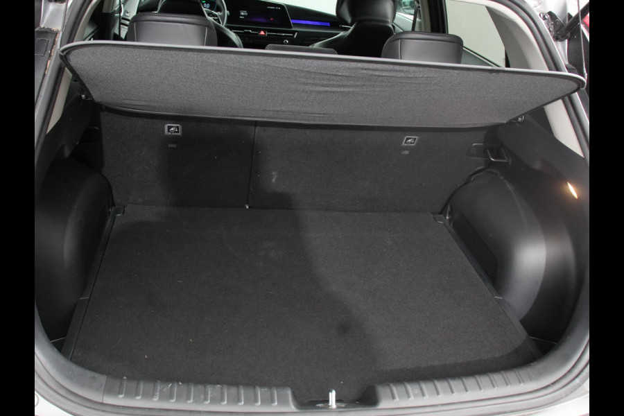 Kia Niro 1.6 GDi Hybrid DynamicLine DEMO ! Navigatie Apple Carplay Android Auto Camera Parkeersensoren Adaptive Cruise Control Dodehoekdetectie Climate Control Lichtmetalen velgen