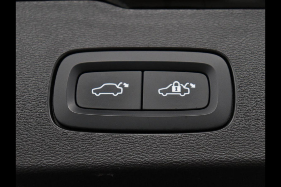 Volvo V60 2.0 T6 Plug-in hybrid AWD Core Bright | SOH 97.0% | Leder | Harman/Kardon | 360 camera | Stuur/stoel verwarming | Carplay | Climate control | Memory | Full LED |