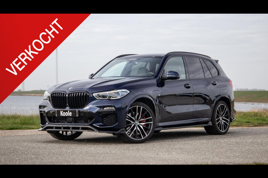 BMW X5 xDrive45e High Executive SKY LOUNGE / LASER / 4 WIELSTURING / DIMAND POOK / LEDER / MAXTON / M PAKKET