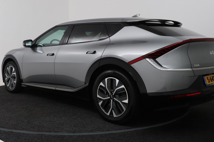 Kia Ev6 Plus 77.4 kWh (100% Soh, STUUR-/STOELVERWARMING, ADAPTIEVE CRUISE, AUTOPILOT, CAMERA, SFEERVERLICHTING, LEDER, MEMORY)