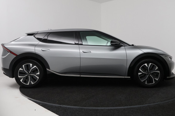 Kia Ev6 Plus 77.4 kWh (100% Soh, STUUR-/STOELVERWARMING, ADAPTIEVE CRUISE, AUTOPILOT, CAMERA, SFEERVERLICHTING, LEDER, MEMORY)