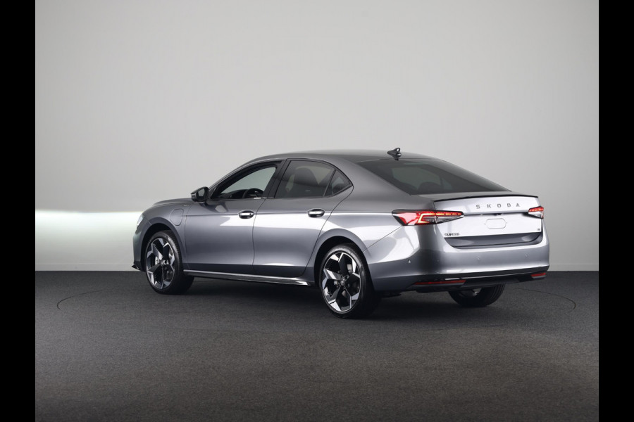 Škoda Superb 1.5 TSI PHEV Sportline Business 1.5 TSI PHEV 200 kW / 272 PK Hatchback 6 versn. DSG | Canton | 360 camera | stoelmassage | stoelventilatie |