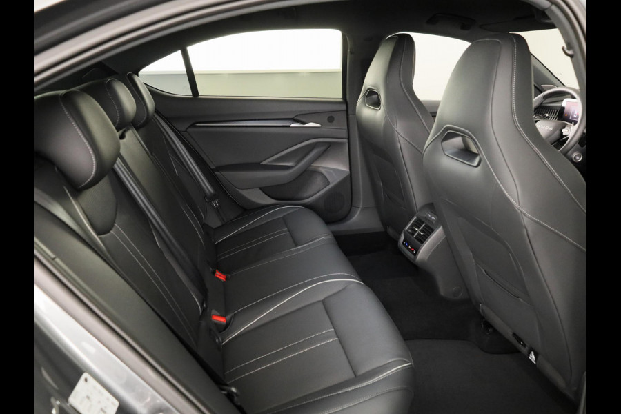 Škoda Superb 1.5 TSI PHEV Sportline Business 1.5 TSI PHEV 200 kW / 272 PK Hatchback 6 versn. DSG | Canton | 360 camera | stoelmassage | stoelventilatie |
