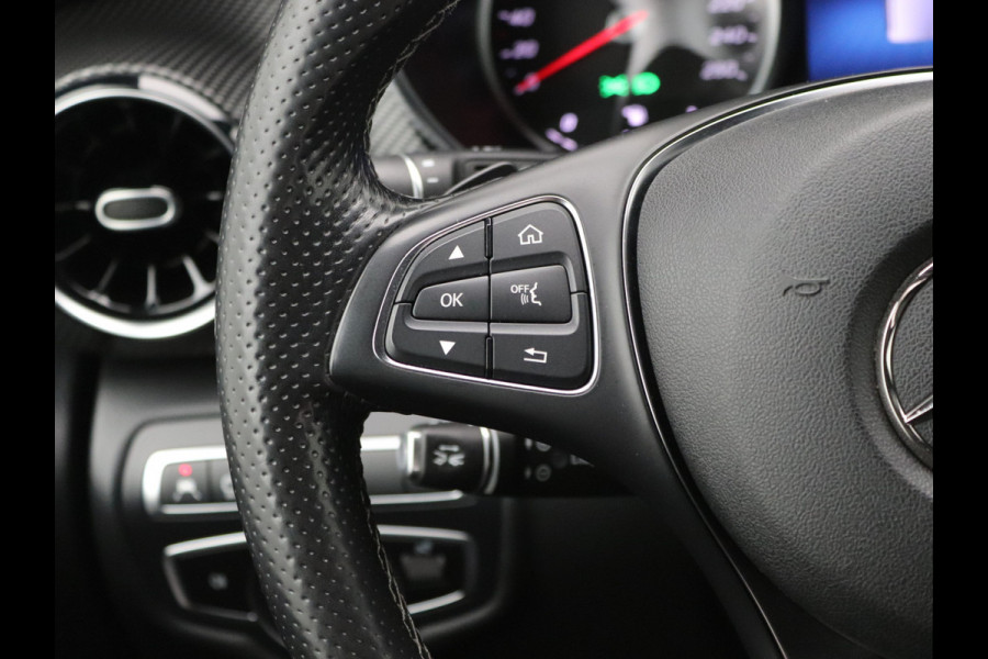 Mercedes-Benz V-Klasse 300d Extra Lang DC AMG Memory, Distronic, Trekhaak, Burmester