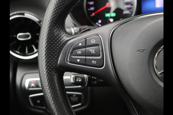 Mercedes-Benz V-Klasse 300d Extra Lang DC AMG Memory, Distronic, Trekhaak, Burmester