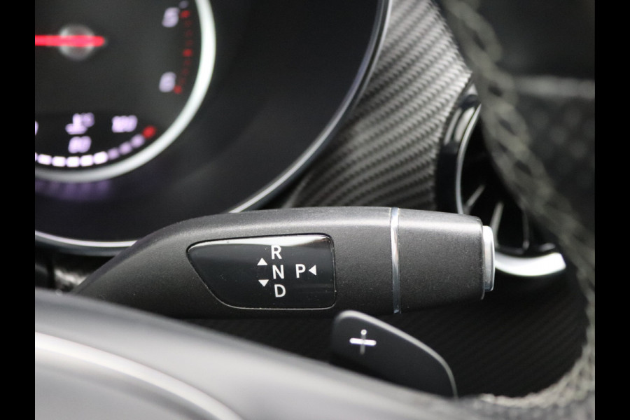 Mercedes-Benz V-Klasse 300d Extra Lang DC AMG Memory, Distronic, Trekhaak, Burmester