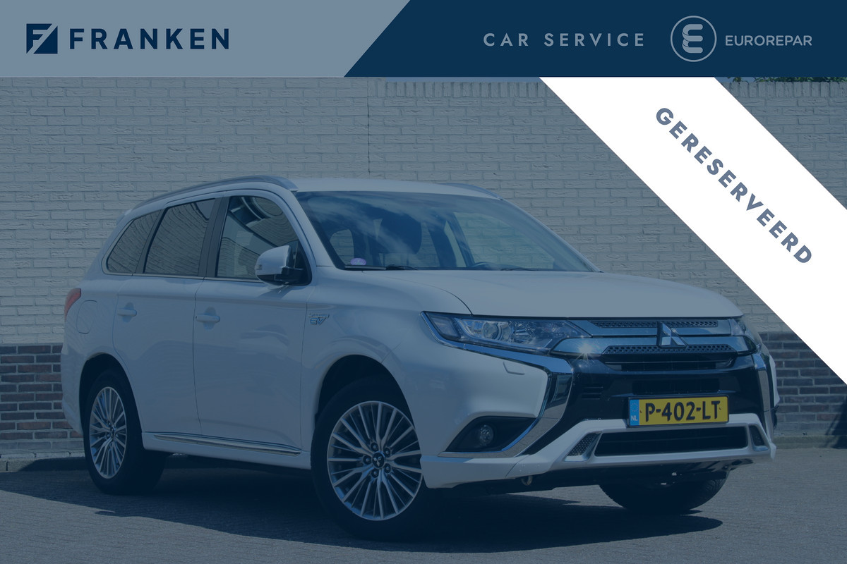 Mitsubishi Outlander 2.4 PHEV Intense+ | Trekhaak | Camera | Navigatie | Stoelverwarming