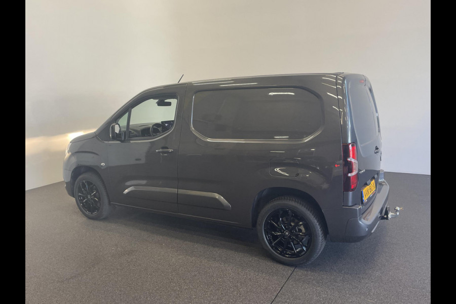 Opel Combo 130pk L1H1 Automaat Sport-Edition Airco Navi Parkeersensoren Trekhaak Cruise control