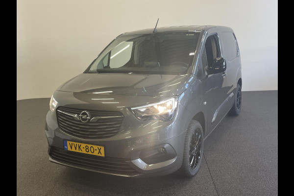 Opel Combo 130pk L1H1 Automaat Sport-Edition Airco Navi Parkeersensoren Trekhaak Cruise control