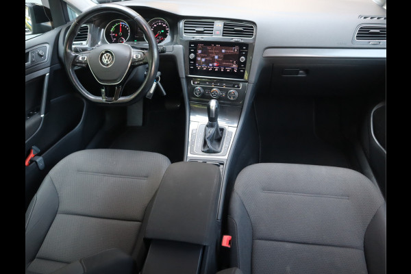 Volkswagen e-Golf E-DITION Navi / Climate / Pdc / Elekramen / Adap-Cruise / App-connect / SOH 89.64% /  Voldoende Apk /