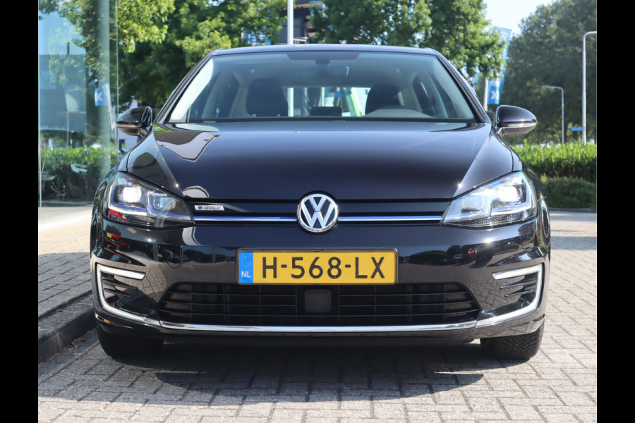 Volkswagen e-Golf E-DITION Navi / Climate / Pdc / Elekramen / Adap-Cruise / App-connect / SOH 89.64% /  Voldoende Apk /