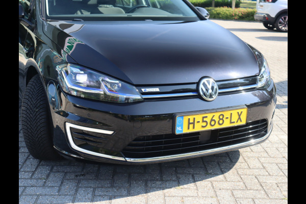 Volkswagen e-Golf E-DITION Navi / Climate / Pdc / Elekramen / Adap-Cruise / App-connect / SOH 89.64% /  Voldoende Apk /