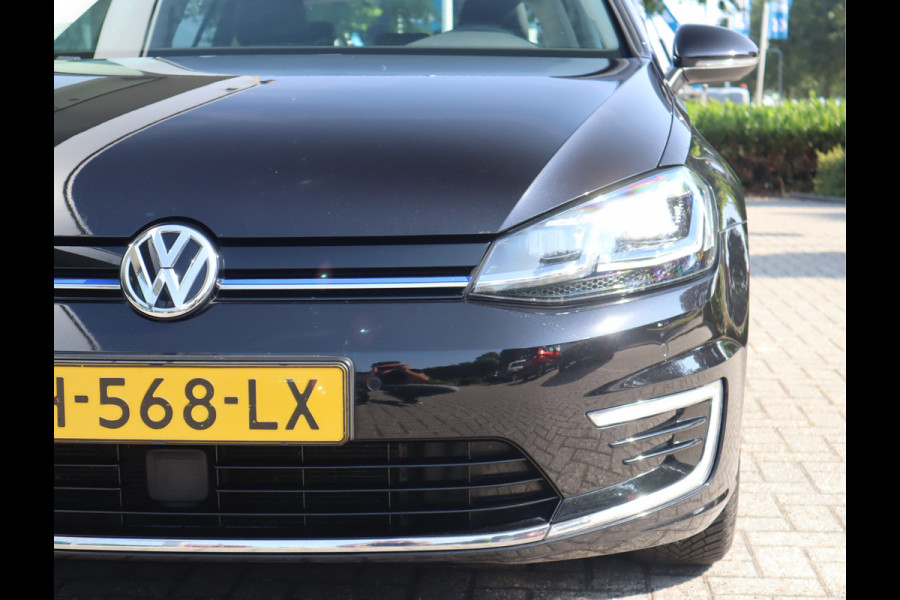 Volkswagen e-Golf E-DITION Navi / Climate / Pdc / Elekramen / Adap-Cruise / App-connect / SOH 89.64% /  Voldoende Apk /
