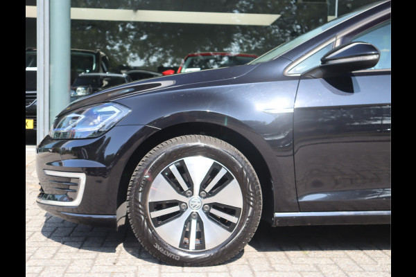 Volkswagen e-Golf E-DITION Navi / Climate / Pdc / Elekramen / Adap-Cruise / App-connect / SOH 89.64% /  Voldoende Apk /