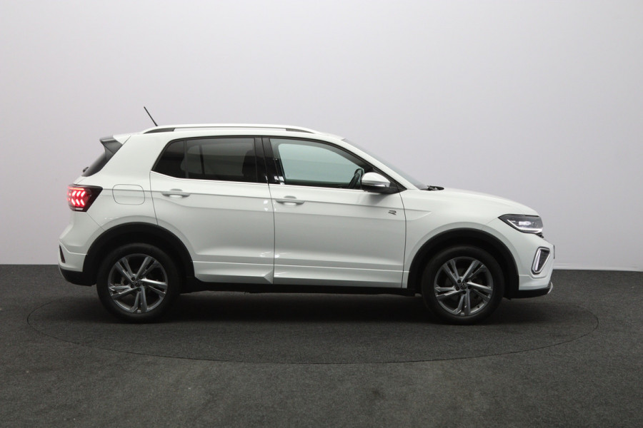 Volkswagen T-Cross 1.0 TSI 115 PK Automaat R-Line, Winterpakket, Digitale Cockpit, Carplay, Camera