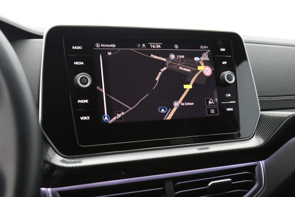 Volkswagen T-Cross 1.0 TSI 115 PK Automaat R-Line, Winterpakket, Digitale Cockpit, Carplay, Camera