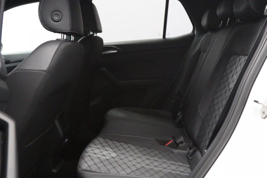 Volkswagen T-Cross 1.0 TSI 115 PK Automaat R-Line, Winterpakket, Digitale Cockpit, Carplay, Camera