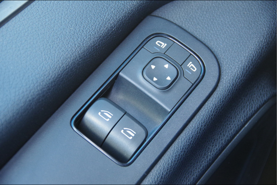 Mercedes-Benz Sprinter 317 1.9 CDI L2H2 AUT. LED, 3.5T TREKHAAK, 10'' MBUX, CAMERA, GEVEERDE STOEL, NAVI, CRUISE, CLIMA