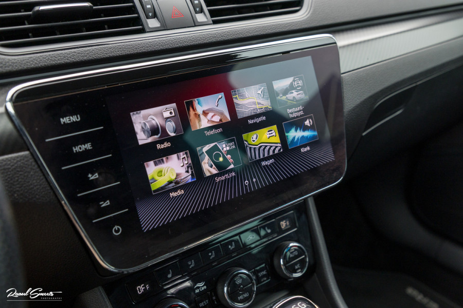 Škoda Superb Combi 1.5 TSI ACT Sportline Business | Steel Grey | Premium audio | Adaptieve cruise | Blis |