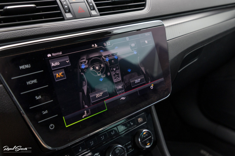 Škoda Superb Combi 1.5 TSI ACT Sportline Business | Steel Grey | Premium audio | Adaptieve cruise | Blis |